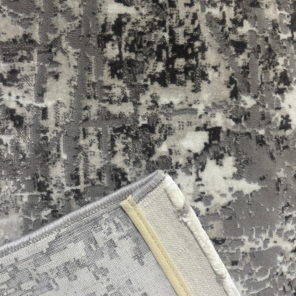 Pera Mayan Lines Rug, White and Grey