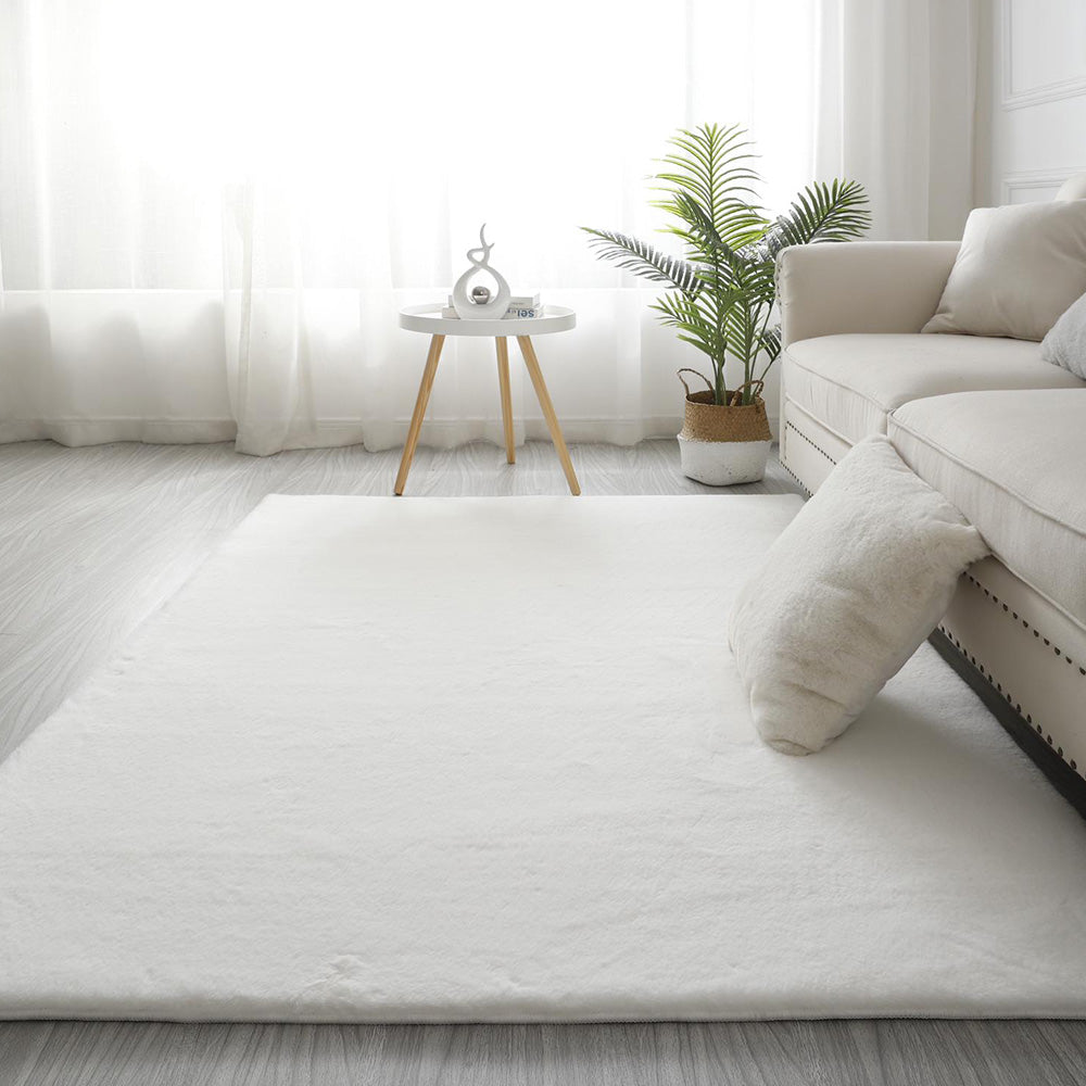 Fluffy Rabbit Veronico Rug, White